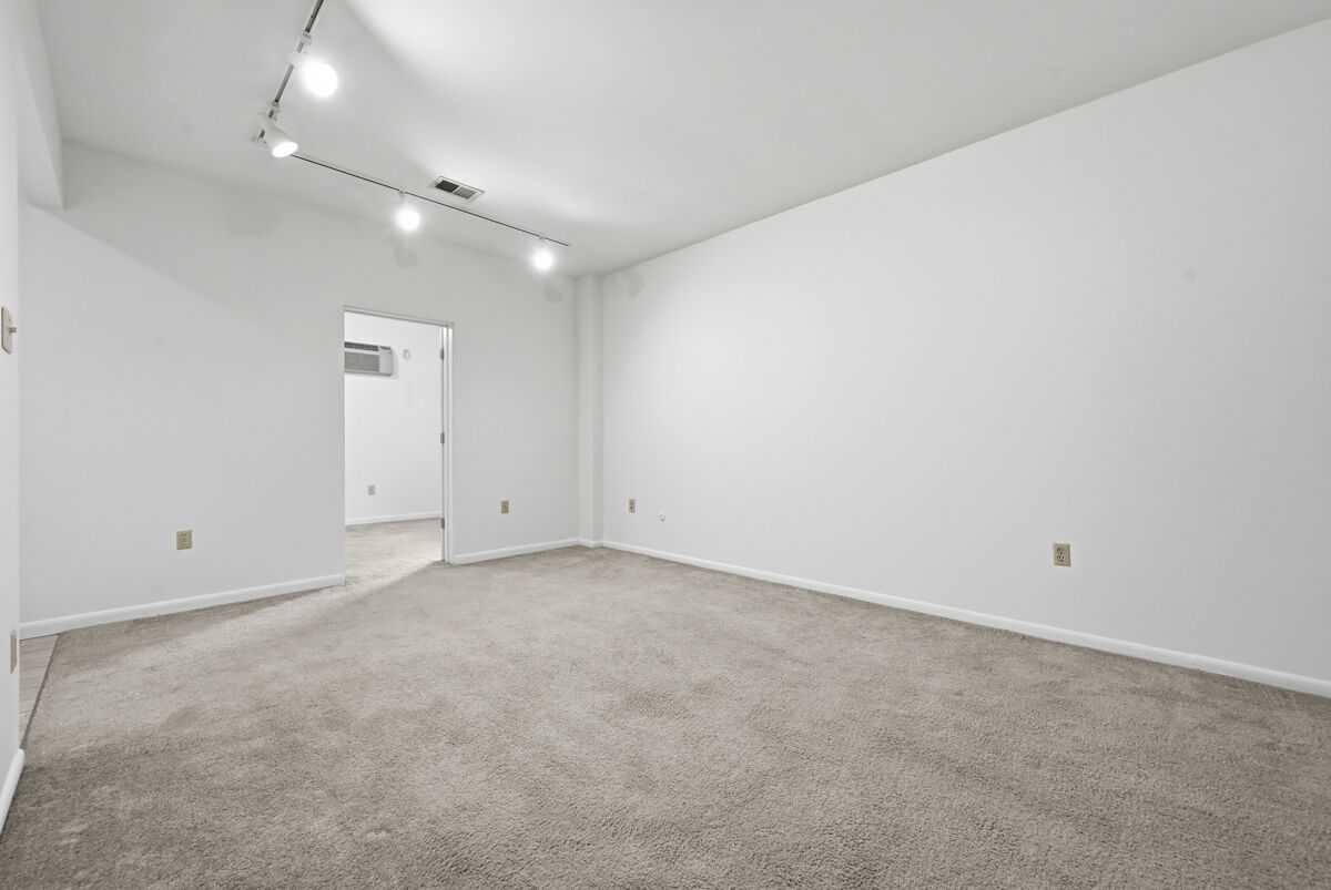 Apt. 1